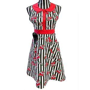 Sourpuss VEGAN AF Kitchen Apron Baking Smock 1950s Retro Tattoo Hearts Goth Rock